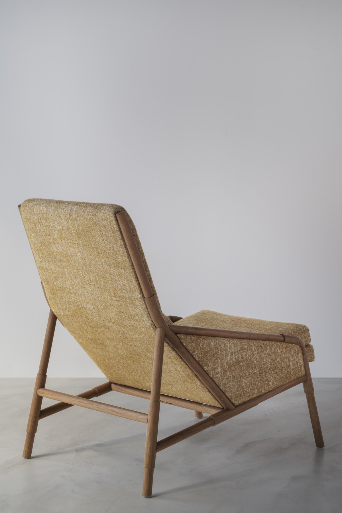 bruno-moinard-editions-bilbao-easy-chair-back-bme-01-2025