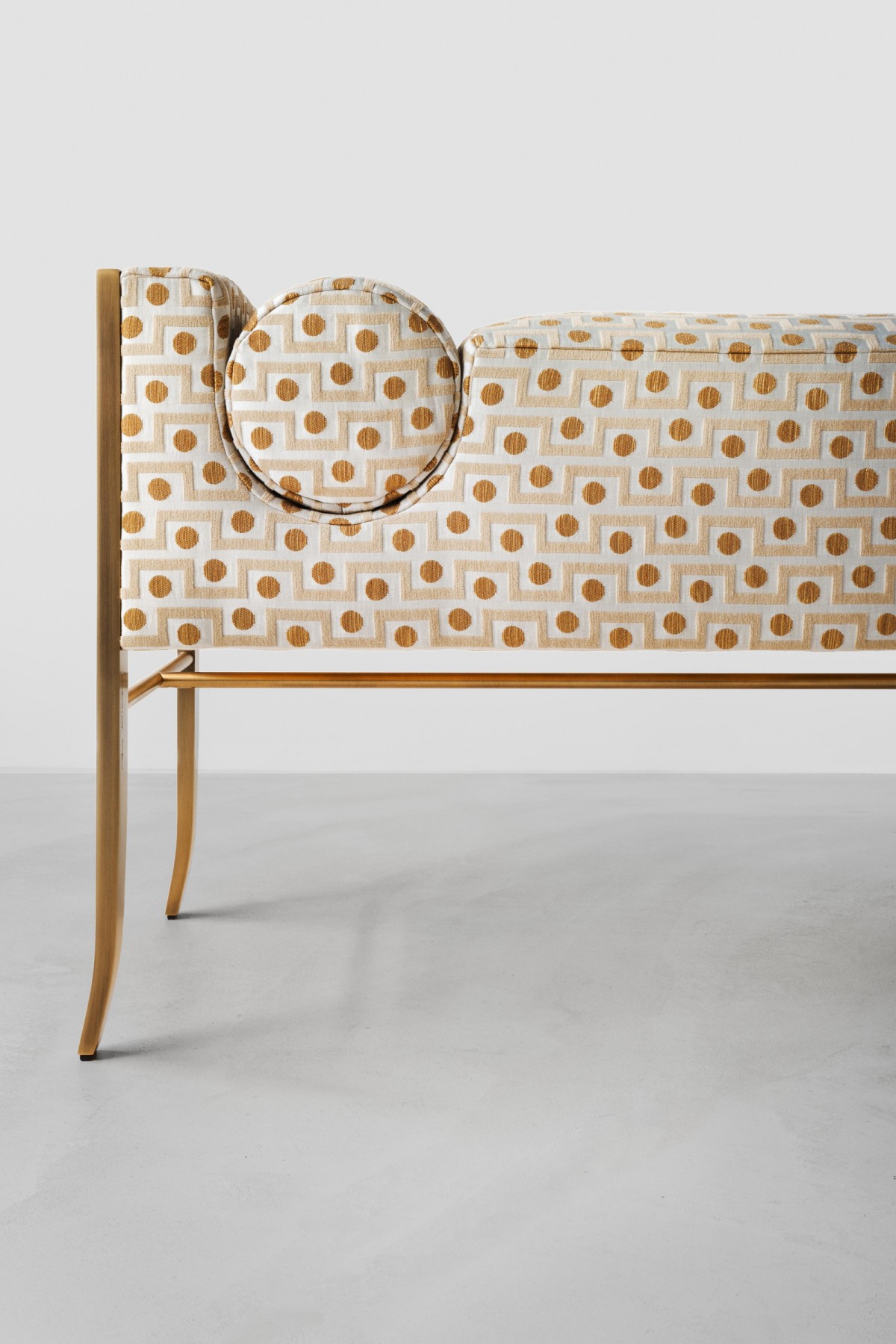 bruno-moinard-editions-courtrait-bench-detail-1-bme-01-2025