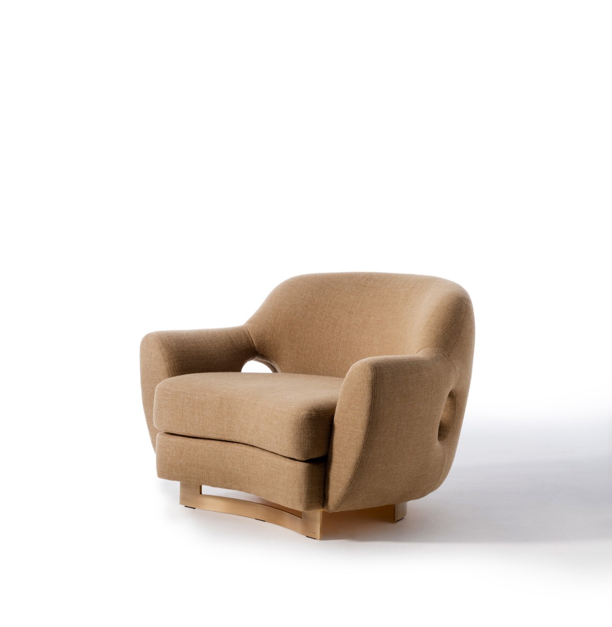 bruno-moinard-editions-gumi-fauteuil-armchair-livingroom-salon-highend-manufacturing-france-bd