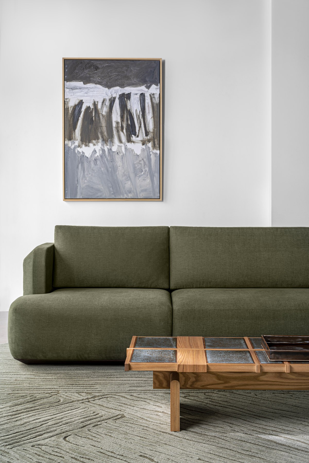 068-bme2023-canape-manosque-et-table-basse-terzo-tapis-senigallia