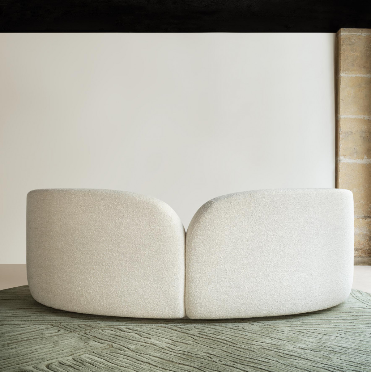 bme-2022-moshi-canape-dos-02-bd