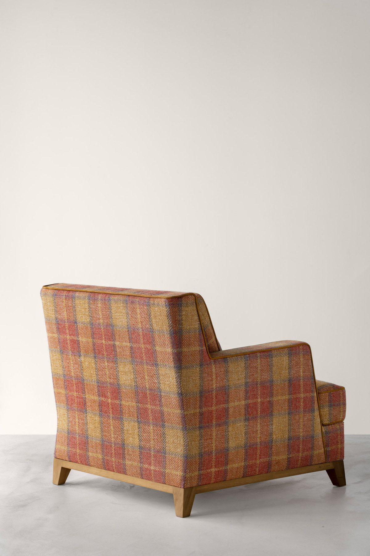 bruno-moinard-editions-2025-rauma-armchair-050-bme-2-2025