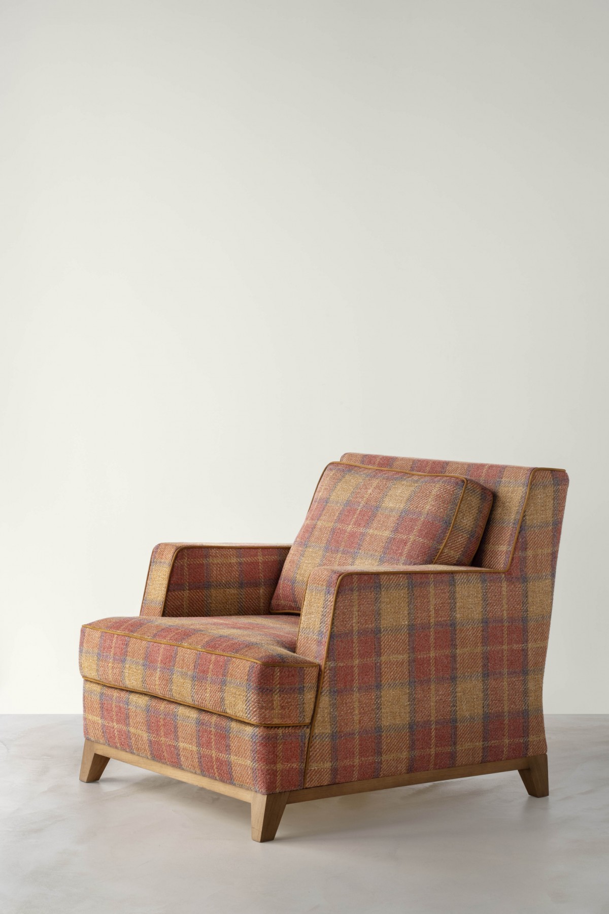 bruno-moinard-editions-2025-rauma-armchair-049-bme-2-2025