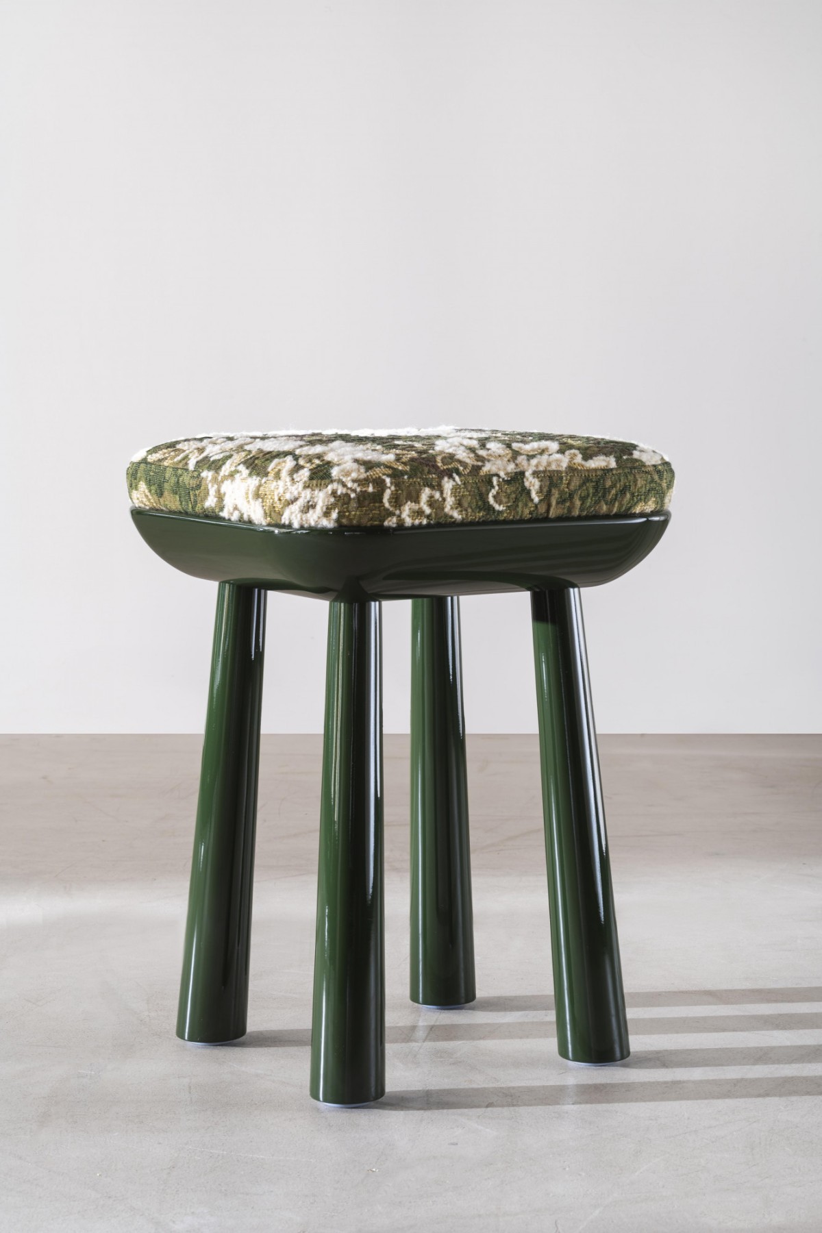 017-bme-2023-tabouret-vallauris