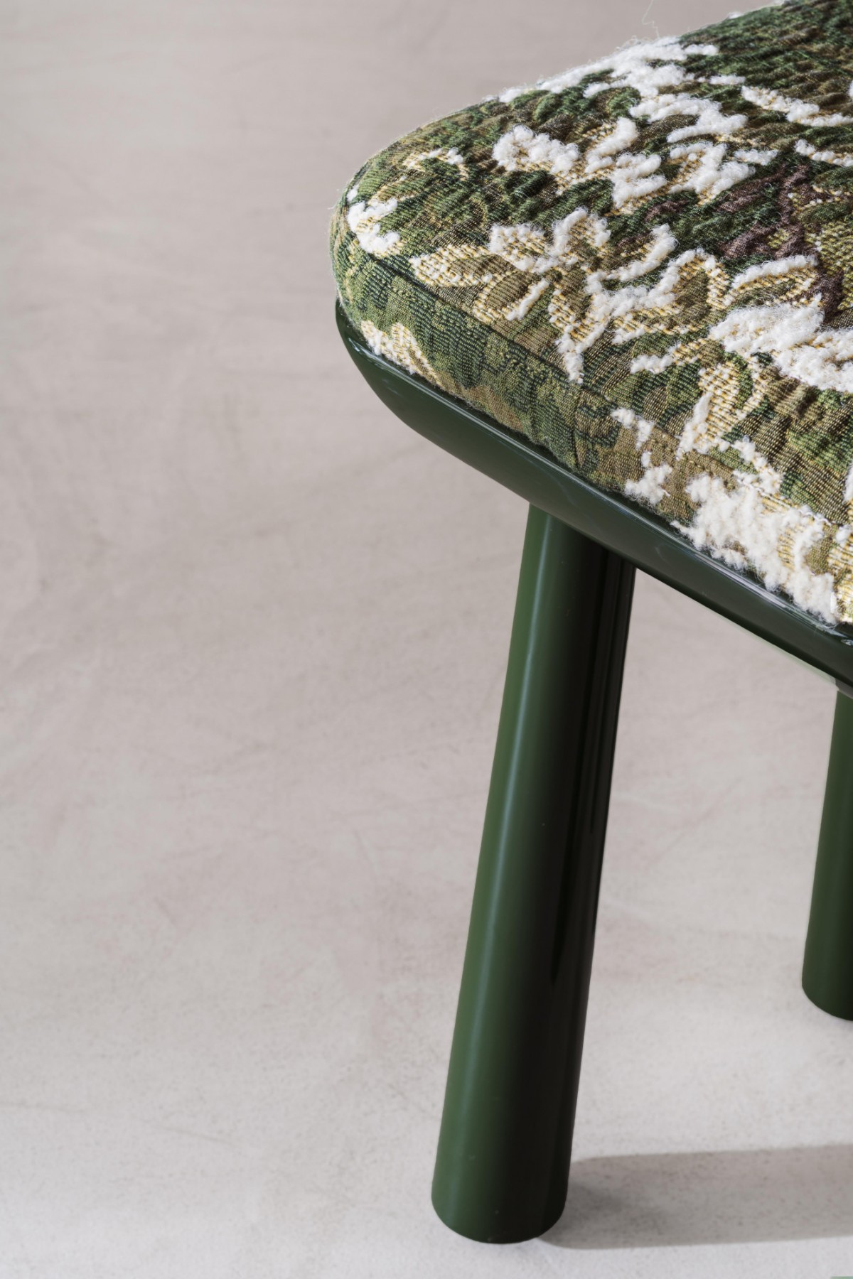 018-bme-2023-tabouret-vallauris
