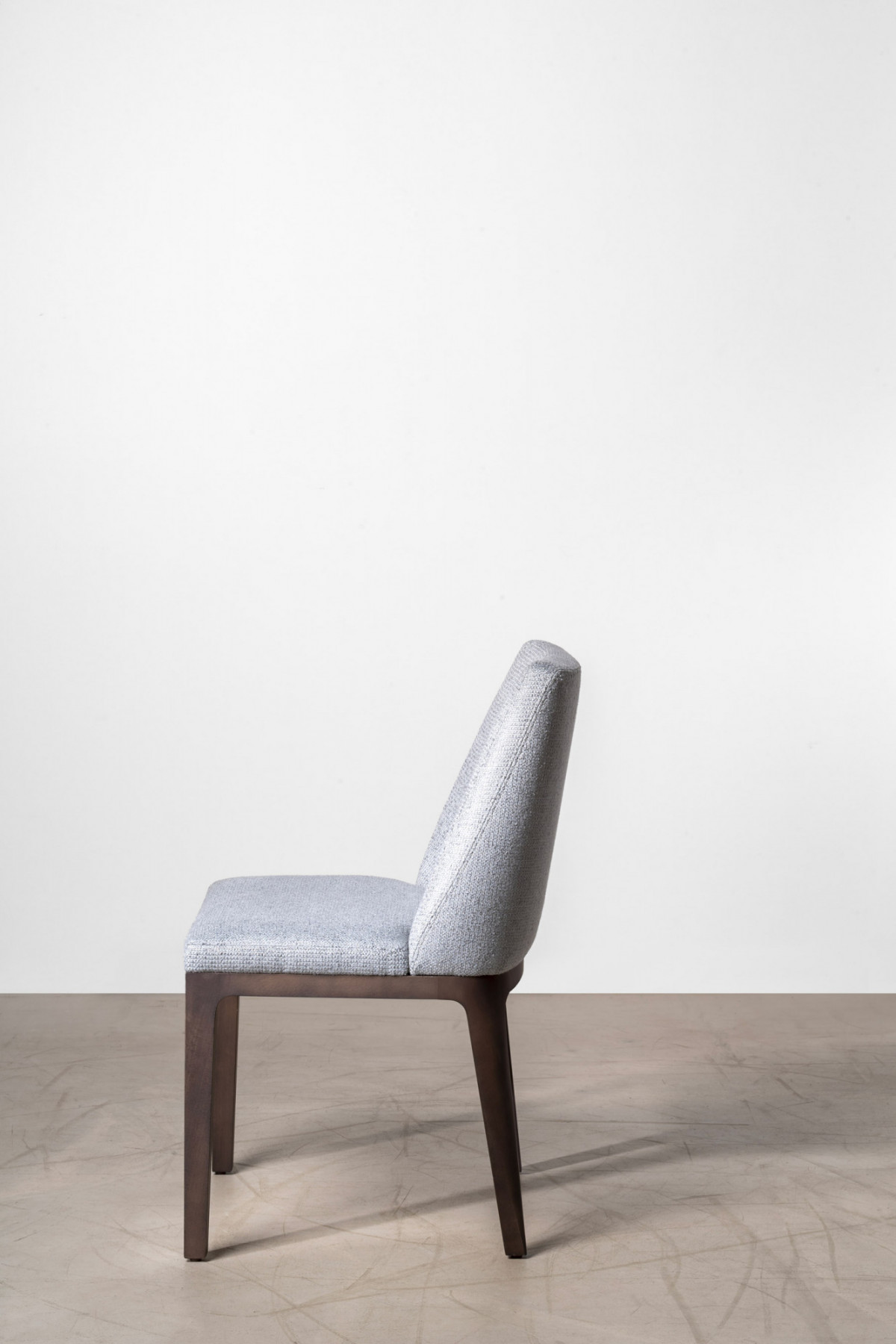 013-bme2023-chaise-vernon