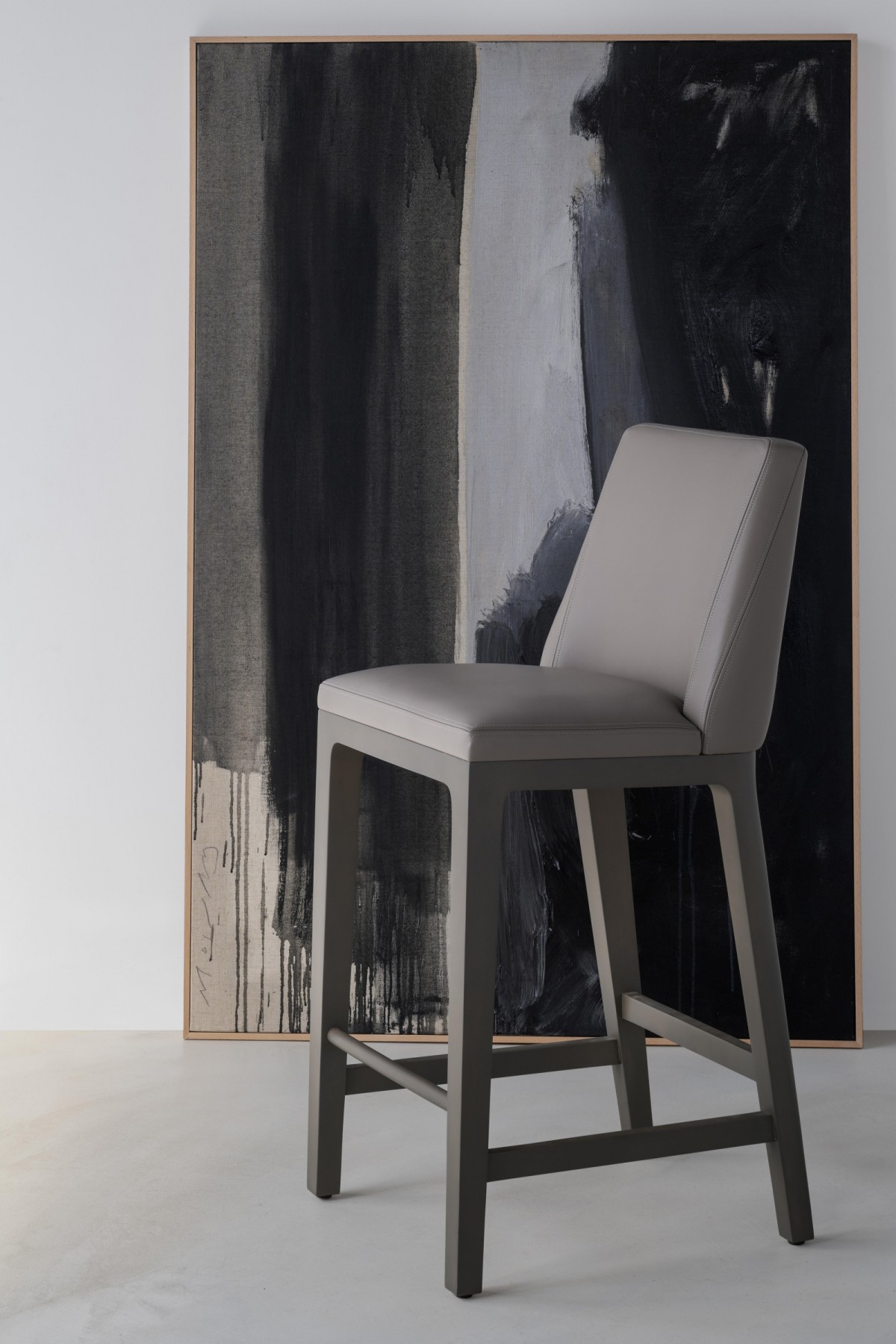 bruno-moinard-editions-vernon-bar-stool-painting-bme-01-2025