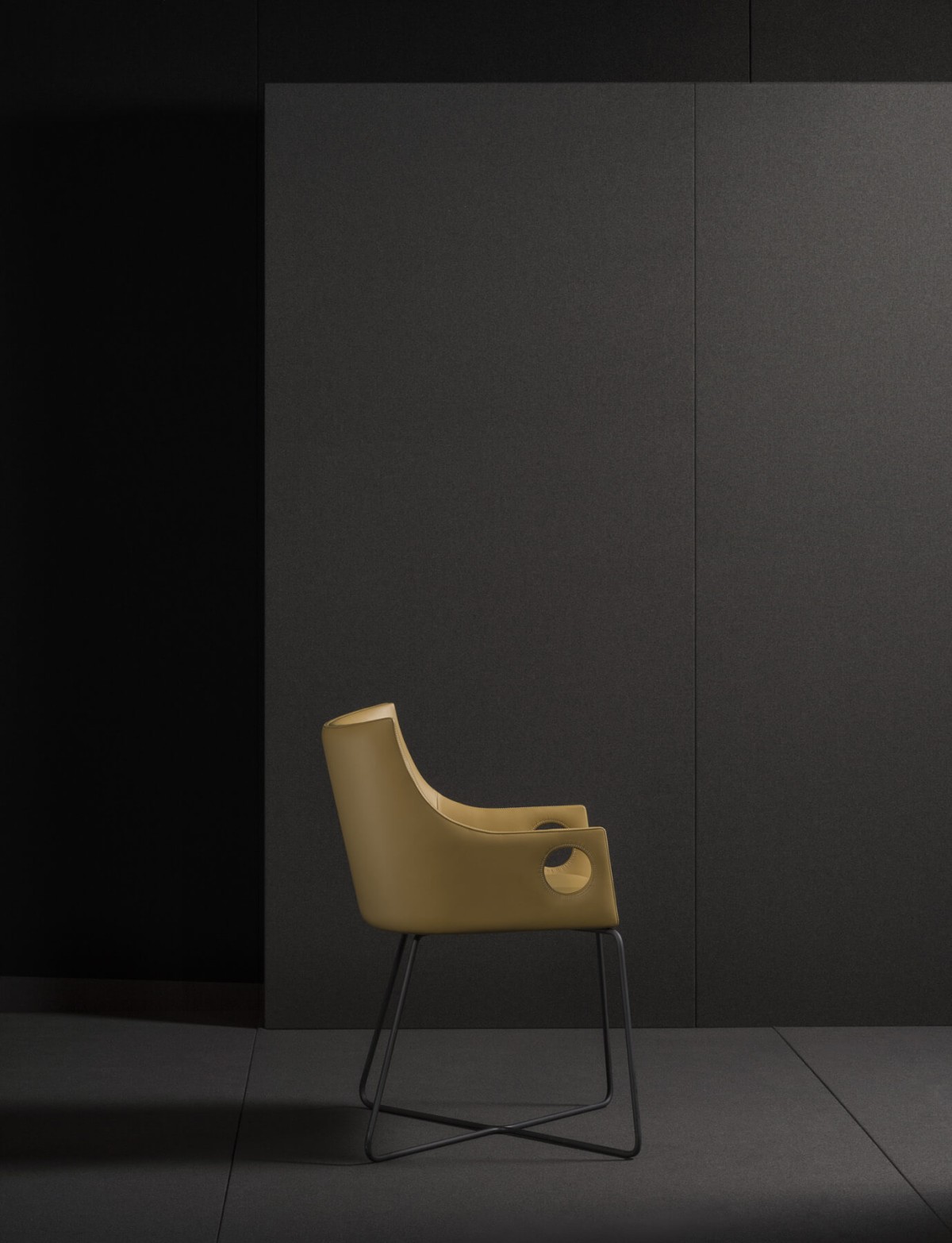 bme-ypres-fauteuil-2