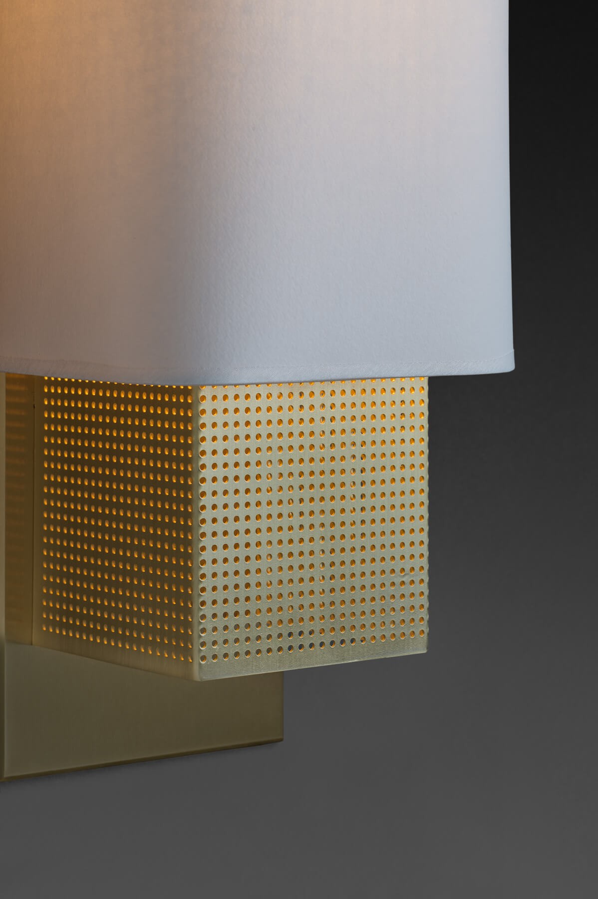 bme-l-ile-d-elle-applique-detail