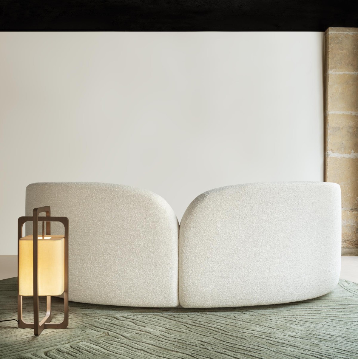 bme-2022-moshi-canape-et-lampe-lihou-01-bd