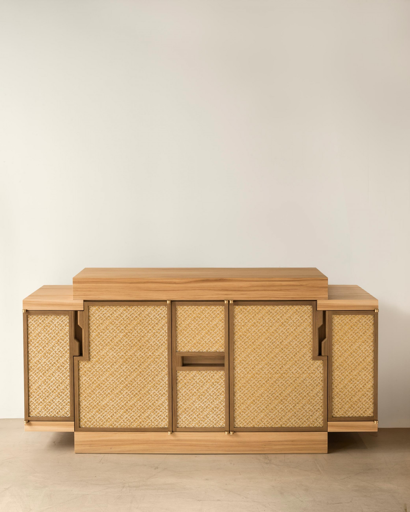 bme-2022-pando-buffet-orme-brosse-hd-1