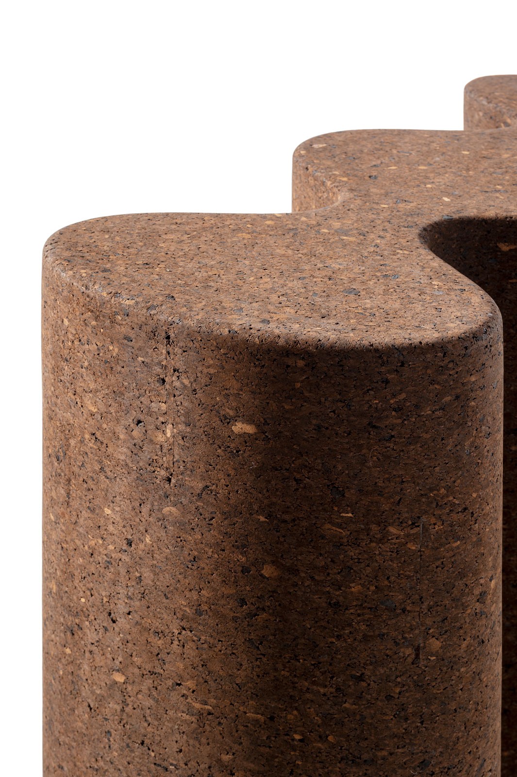 bruno-moinard-editions-ciney-console-cork-liege-onde-vague-raw-brut-wax-cire-ecorce-bark-bd
