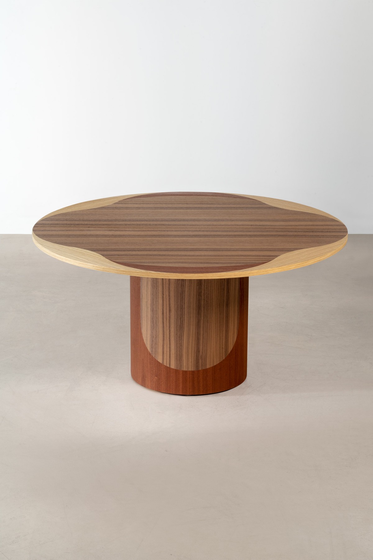 bme-2022-leyden-table-basse-02-bd
