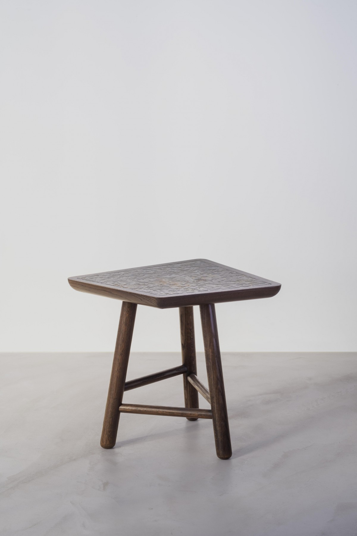 bruno-moinard-editions-magny-side-table-bme-01-2025