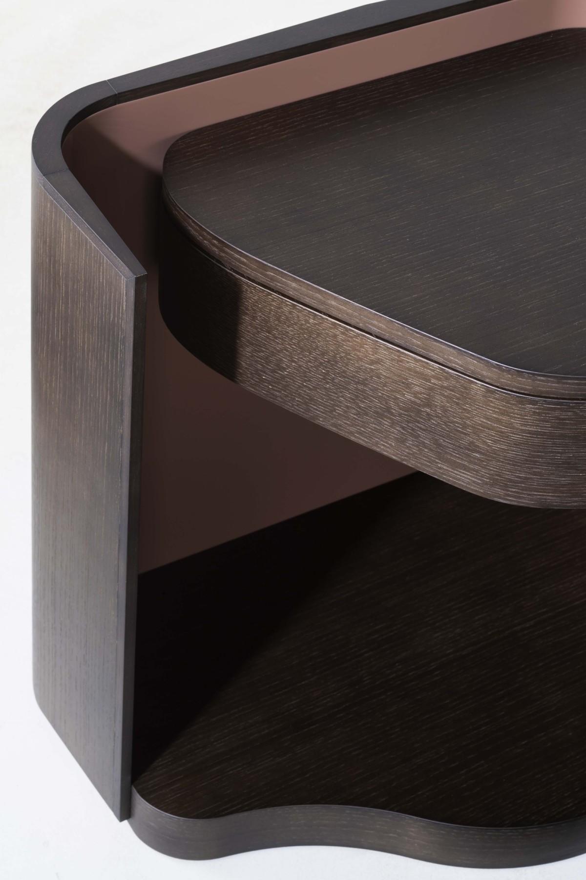 bruno-moinard-editions-sutton-chevet-side-table-8010