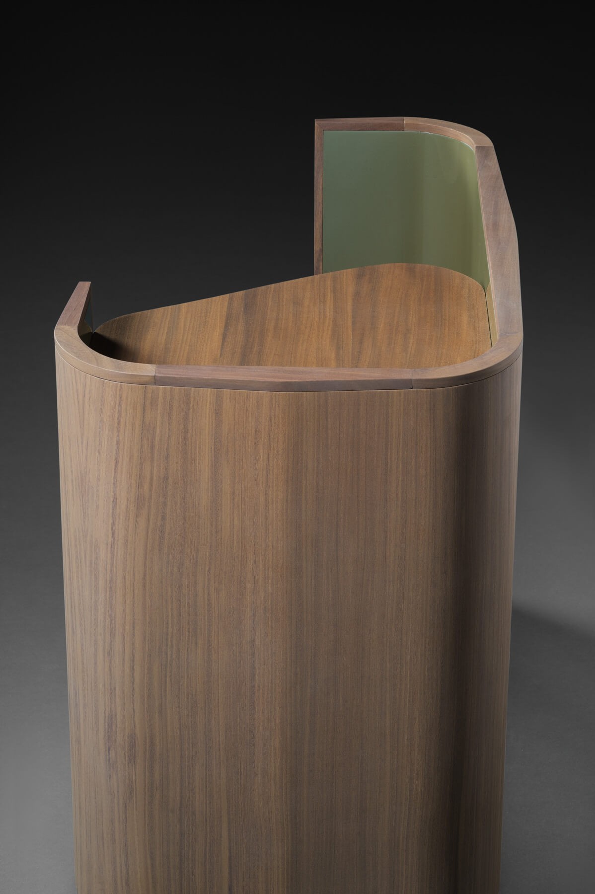 bme-suton-bout-de-canape-detail