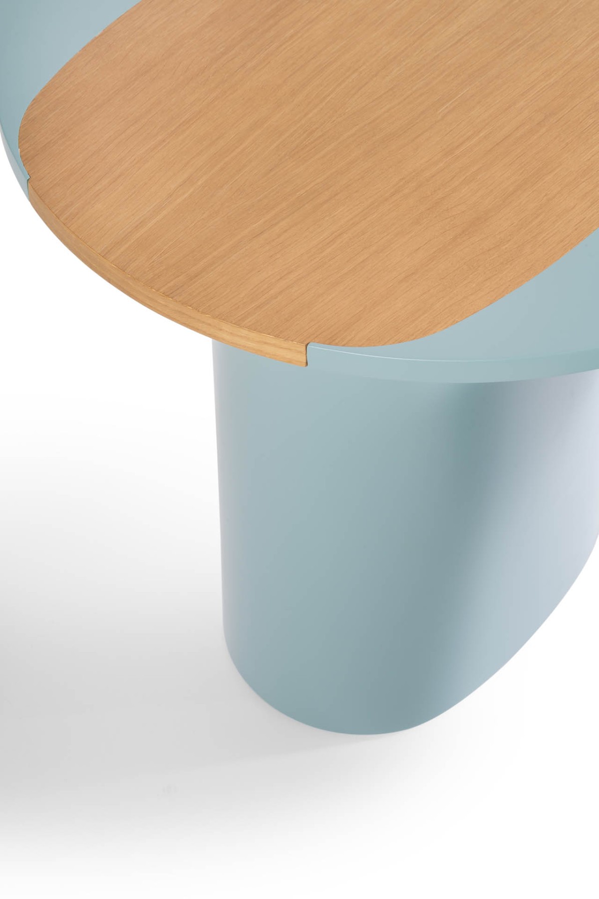 057-bme-contract-esterel-table-appoint-laque-glacier-chene-clair