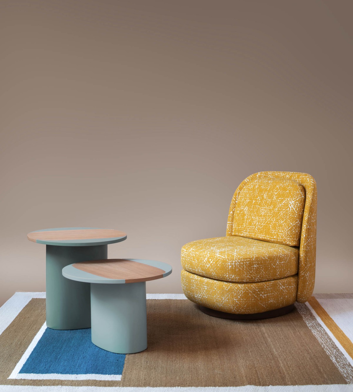 149-bme-contract-gobi-tapis-fuji-chauffeuse-esterel-table-appoint