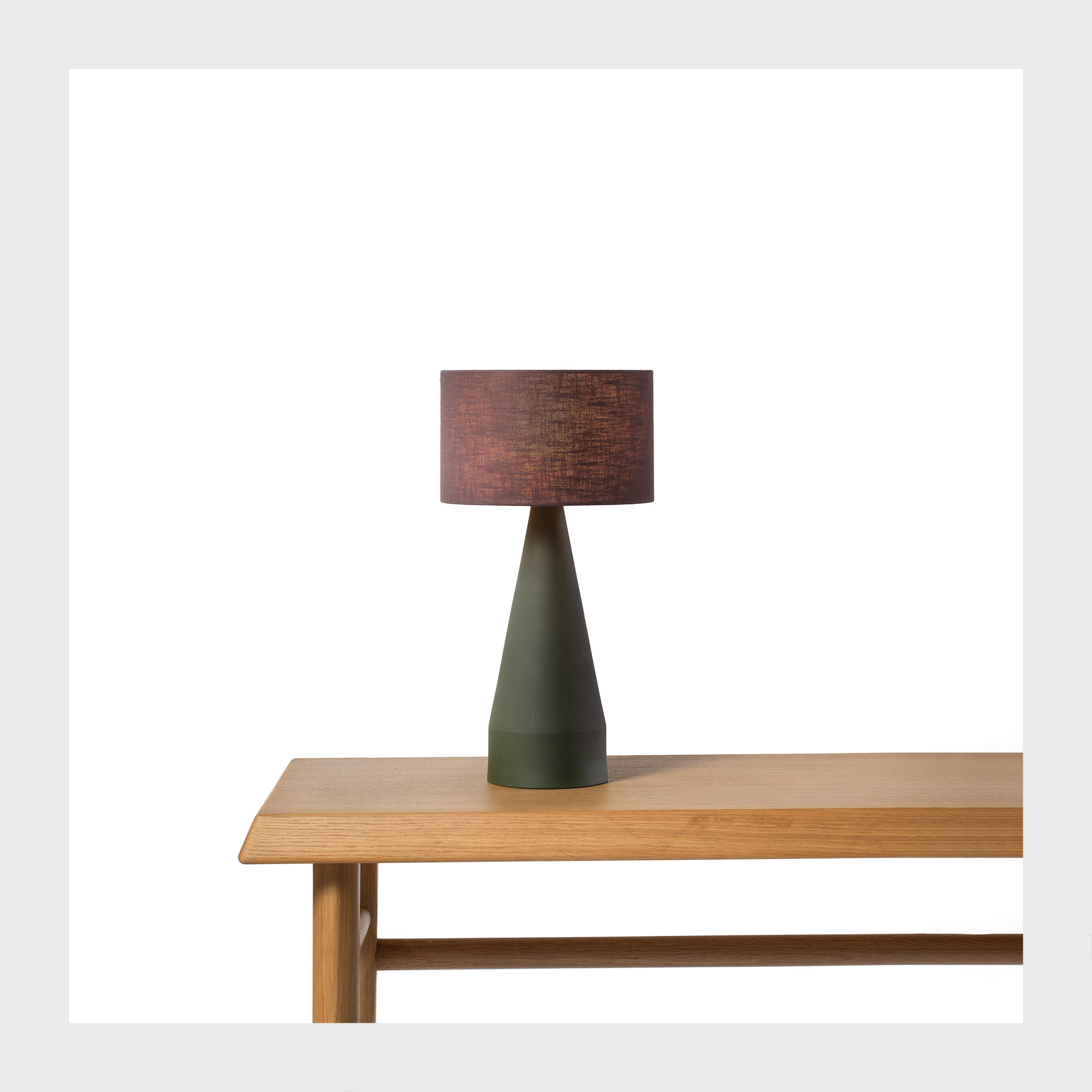 lampe-sila-pm-ceramique-pinede-lampshade-volcan