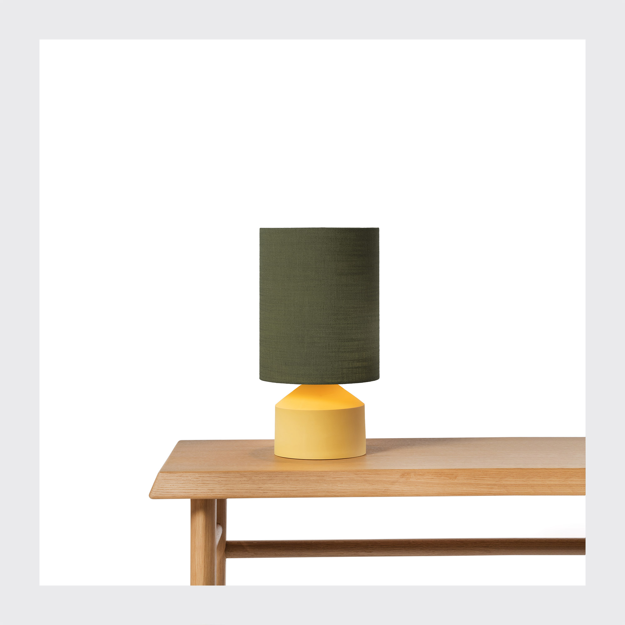 lampe-umbra-pm-ceramique-sable-lampshade-guarrigue