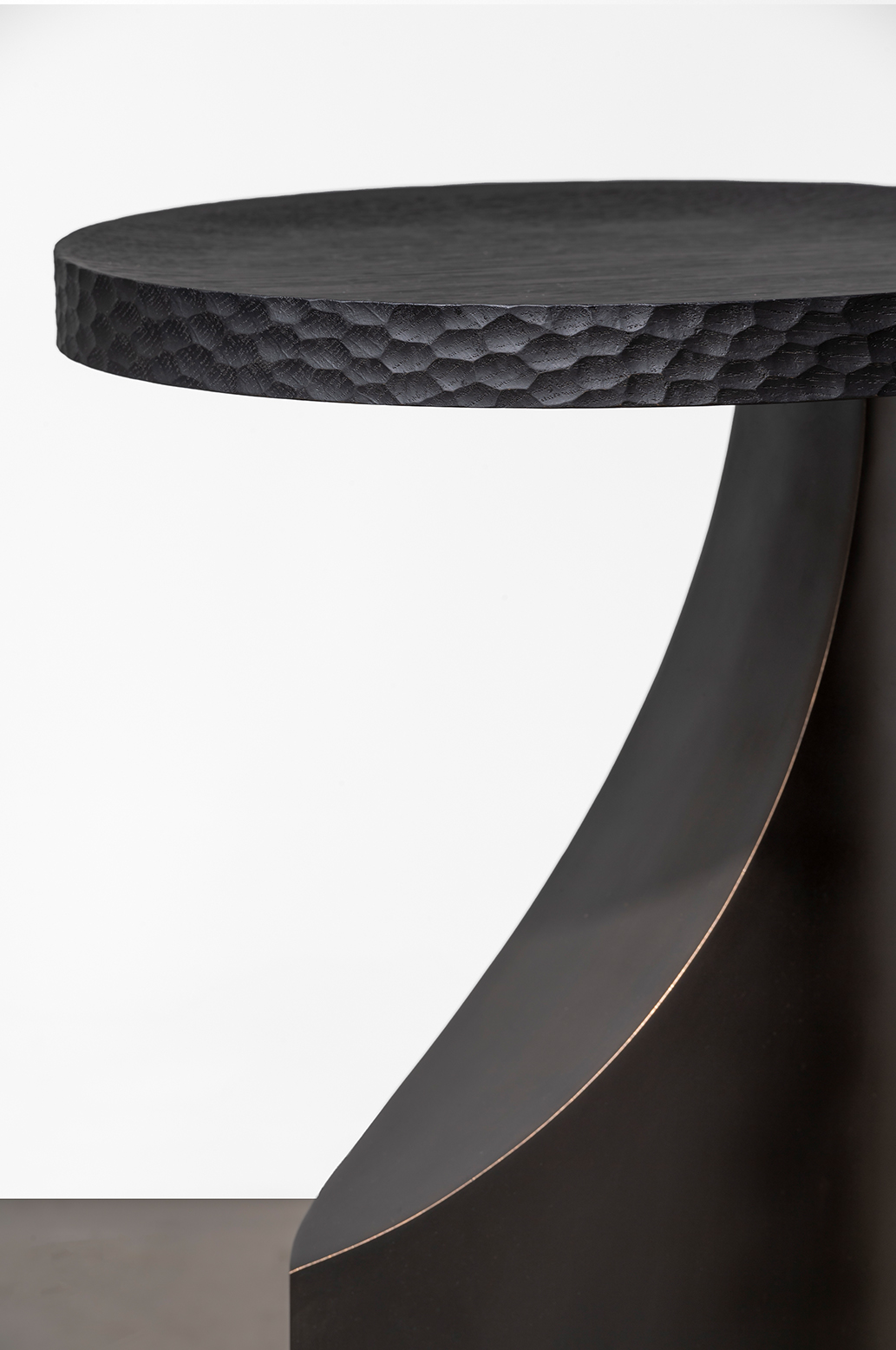 bruno-moinard-editions-ibiza-sidetable-table