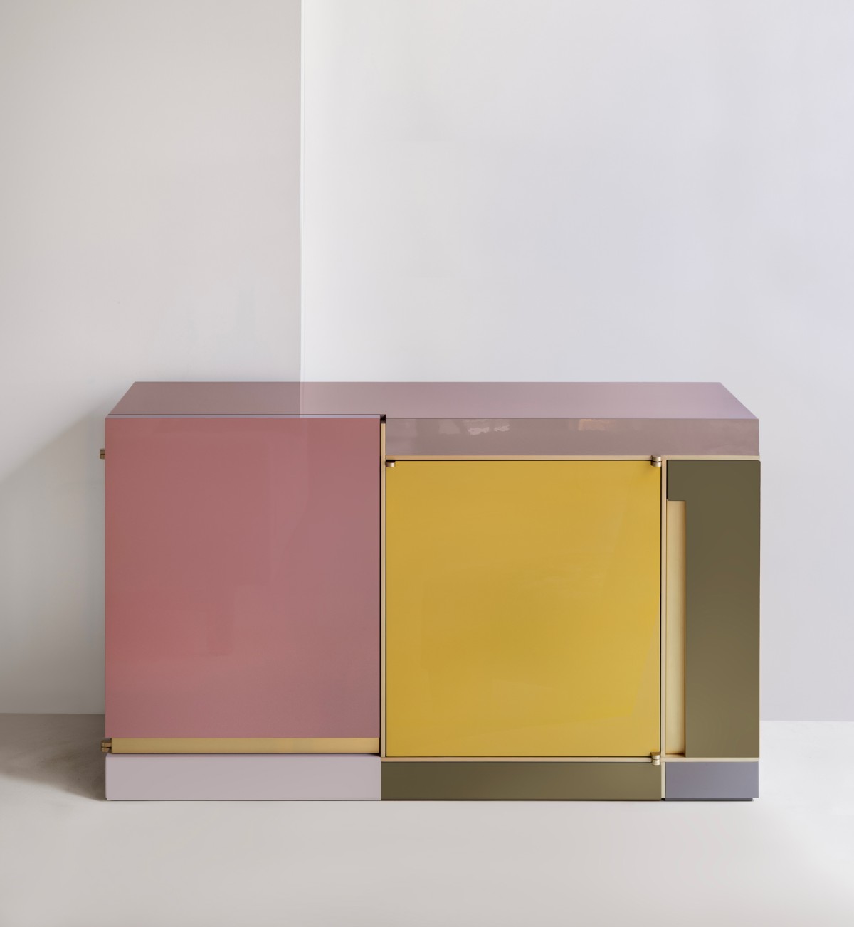 bruno-moinard-editions-_-solna_-cabinet_buffet