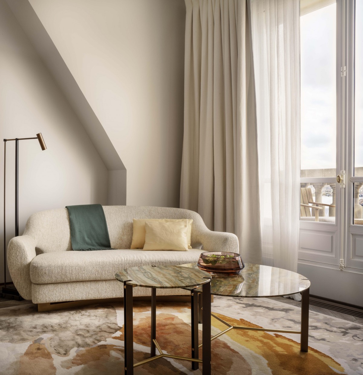 appartement-prive-2022-paris-bruno-moinard-editions-tari-gumi-naas