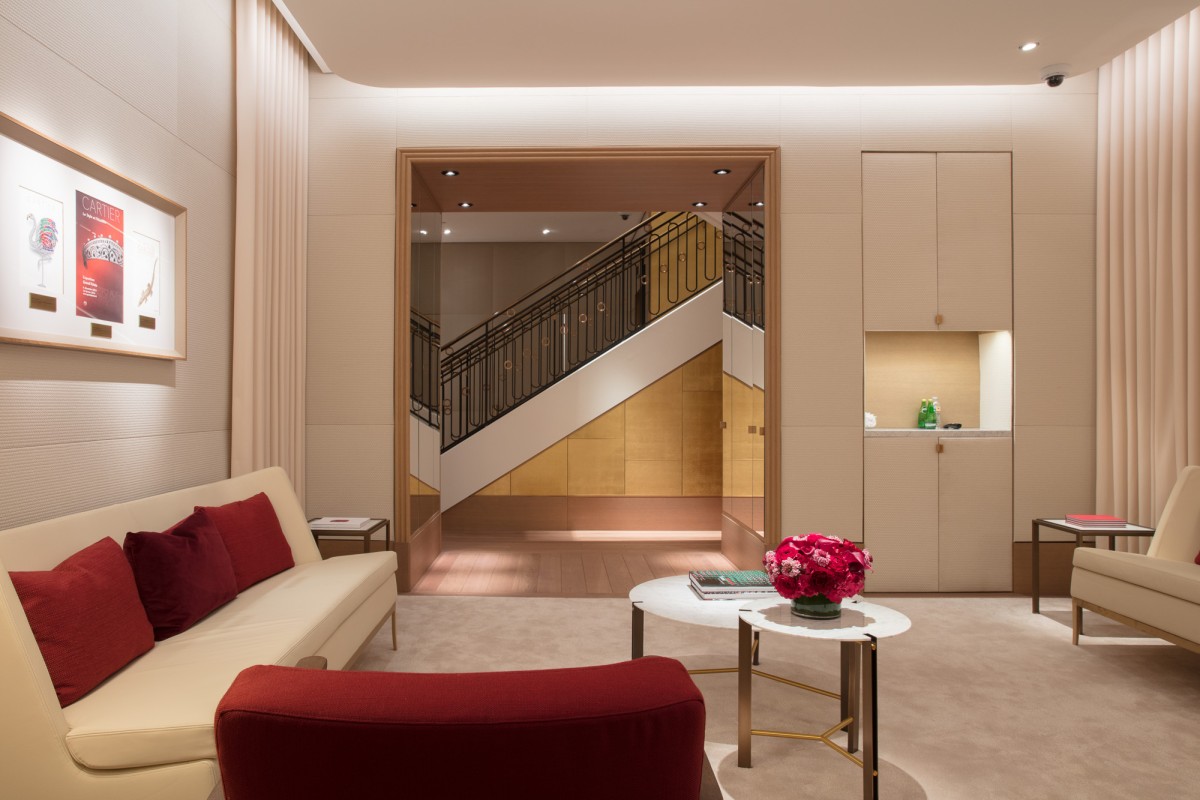 cartier_san-francisco__bruno-moinard-editions-courtrai-sofa-tunis-tartaras-side-coffee-table