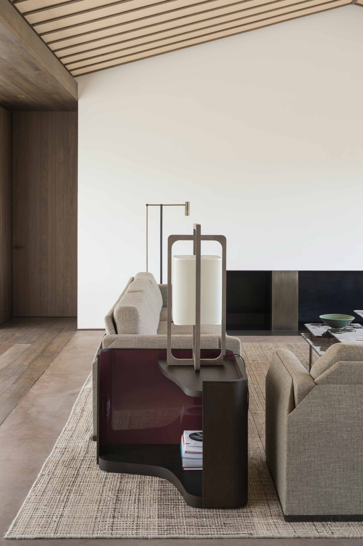chateau-latour_pavillon_bruno-moinard-editions-borga-sutton-lihou-naas