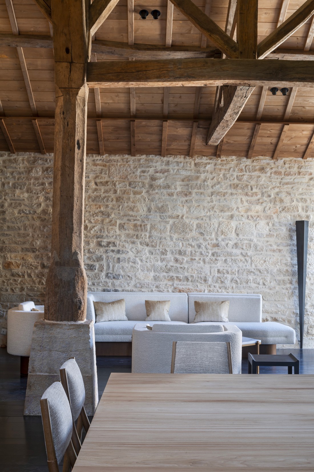 clos-de-tart-bruno-moinard-editions-bilbao-etretat-nashville