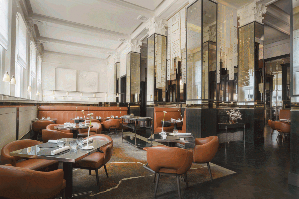 four-seasons-ten-trinity-la-dame-de-pic-gumi-chair