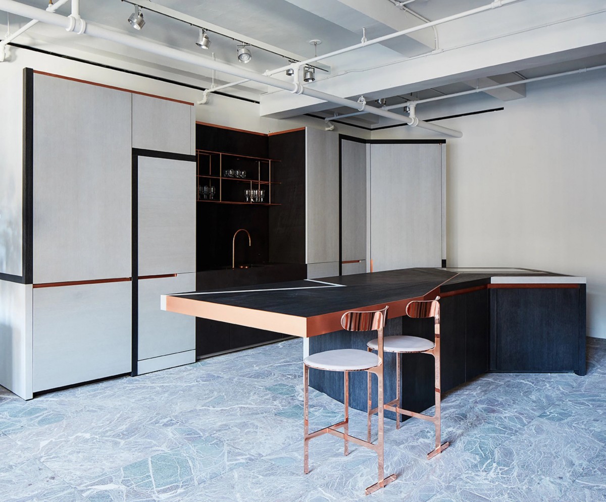 avenueroad_0374_v2_ca5fe4c2a3d6fcbce60ac47b103911de